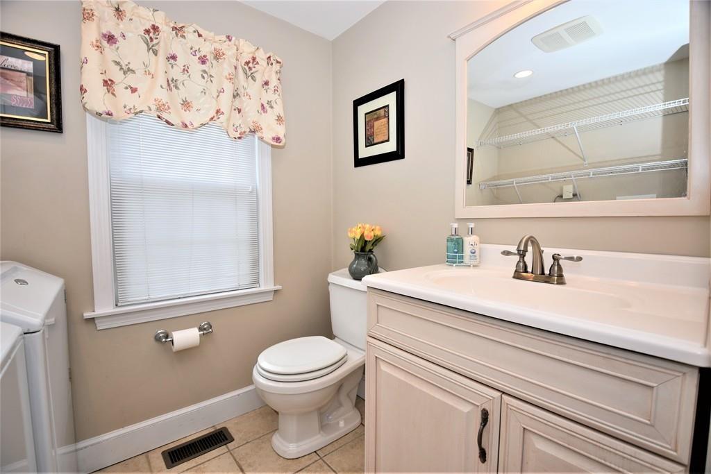 91 Stone Road Waltham, MA 02453 - Photo 11 of 23 Gallery Image 11
