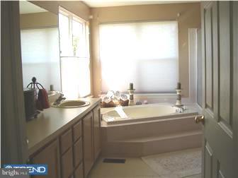 41 Rockingham Drive Marlton, NJ 08053 - Photo 9 of 12 Bathroom