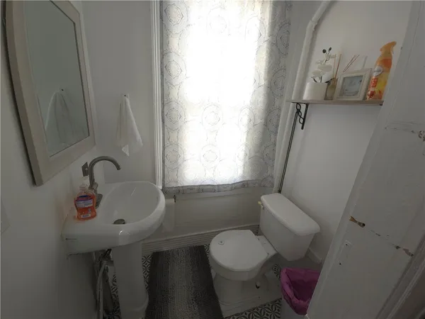 $2,500 | 30 Flanders Street, Rochester, NY 14619