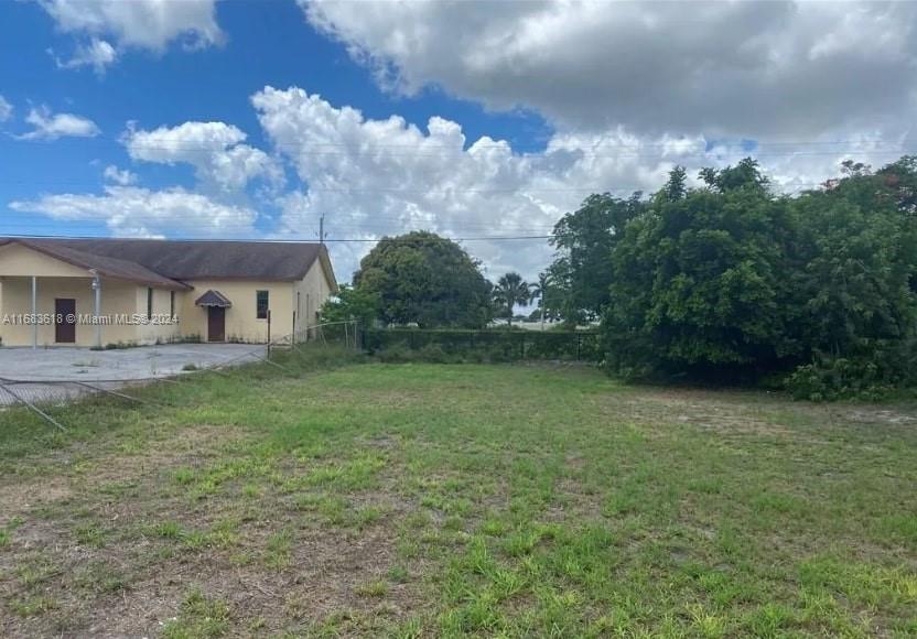 9 W Street Riviera Beach, FL 33404 - Photo 3 of 3 Gallery Image 3