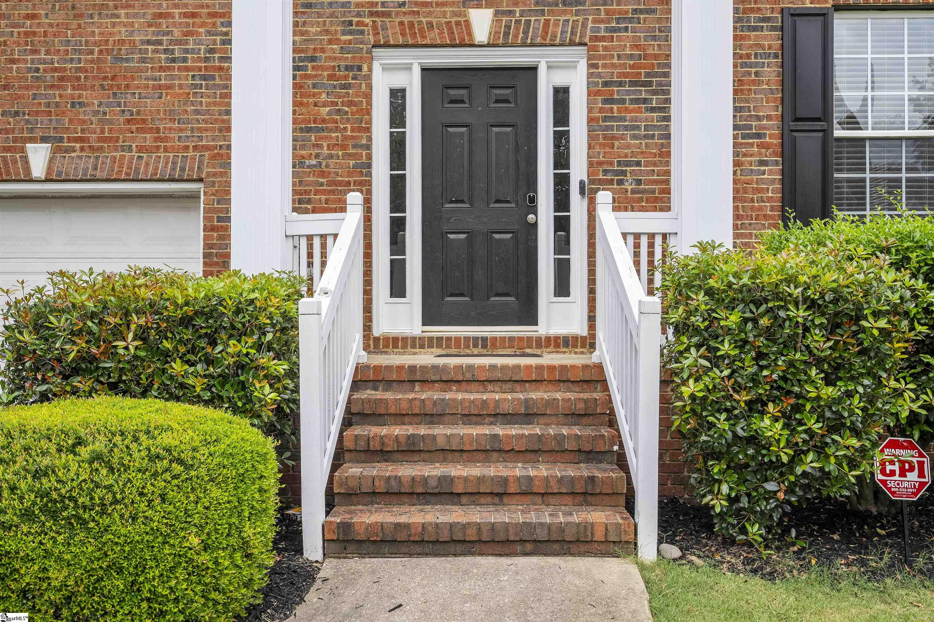 108 Summer Hill Road Simpsonville, SC 29681 - Photo 2 of 33 Gallery Image 2