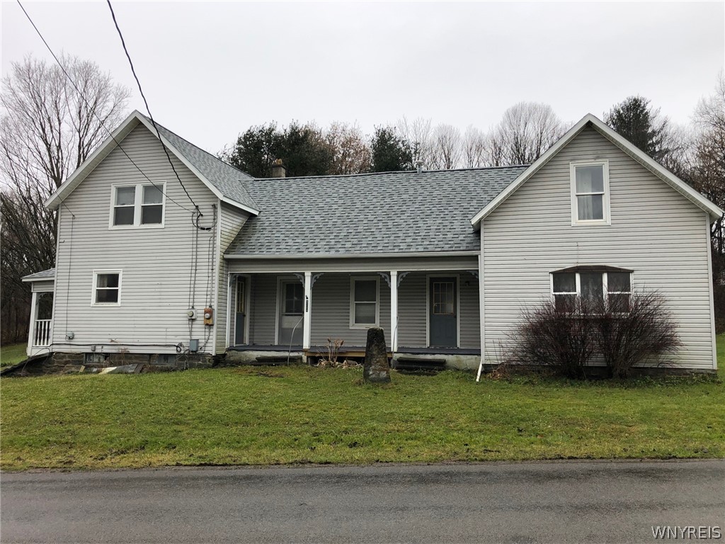 4204 Dutton Road Gainesville, NY 14550 - Photo 1 of 1 front with shared porch