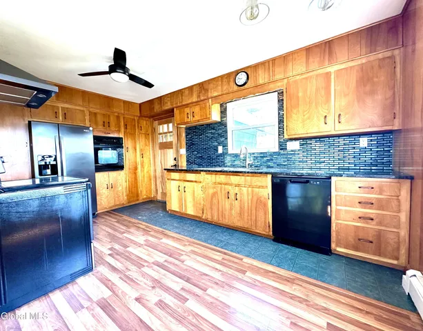 $299,000 | 228 Brower Road, Palatine Bridge, NY 13428