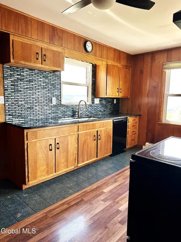 $299,000 | 228 Brower Road, Palatine Bridge, NY 13428