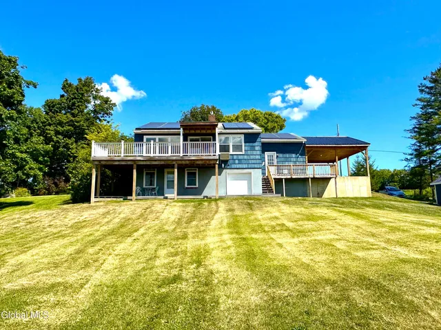 $299,000 | 228 Brower Road, Palatine Bridge, NY 13428