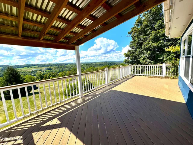 $299,000 | 228 Brower Road, Palatine Bridge, NY 13428