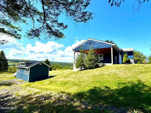 $299,000 | 228 Brower Road, Palatine Bridge, NY 13428