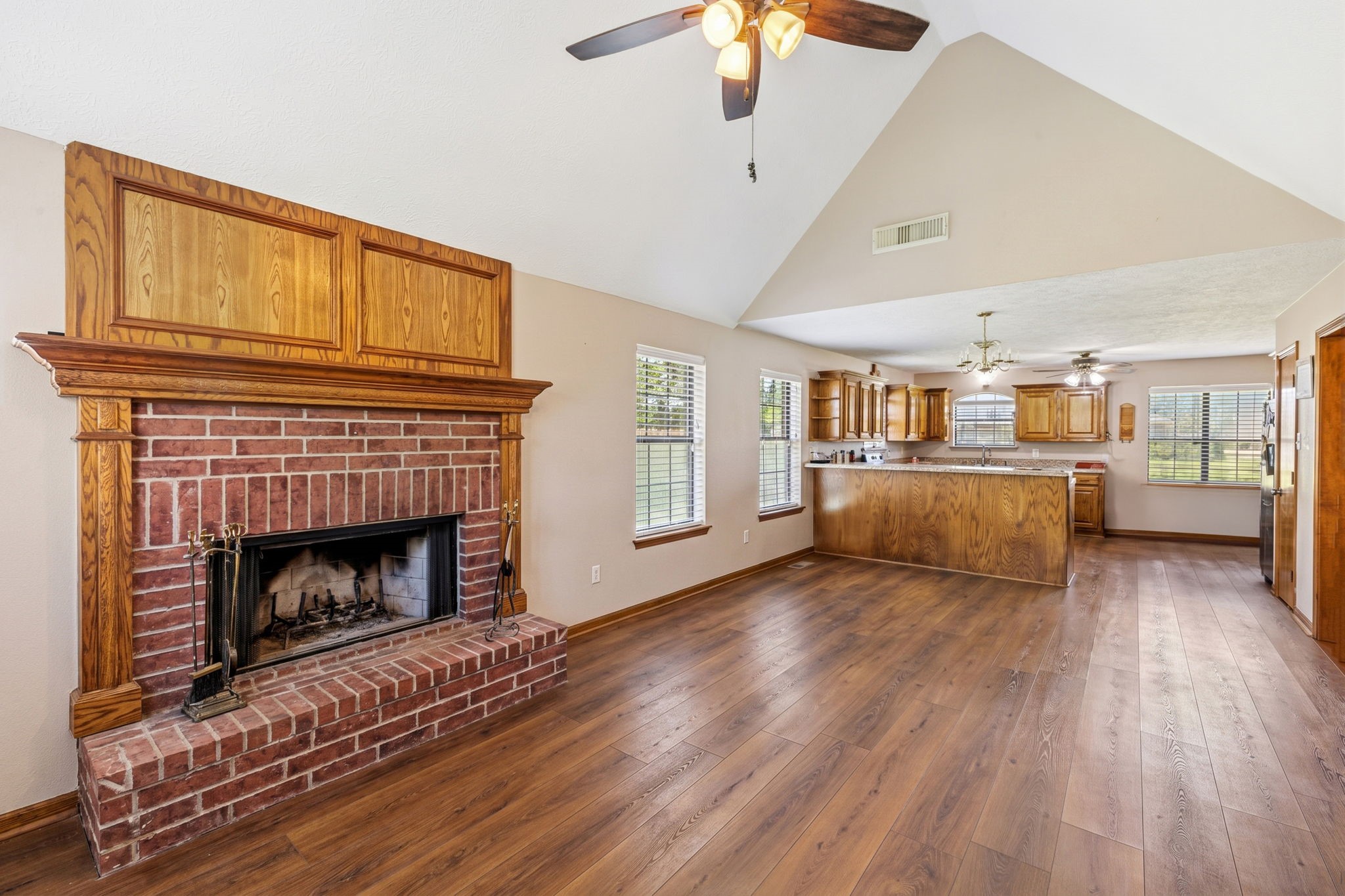 5922 Red Fish Run Baytown, TX 77523 - Photo 11 of 37 Virtually cleared