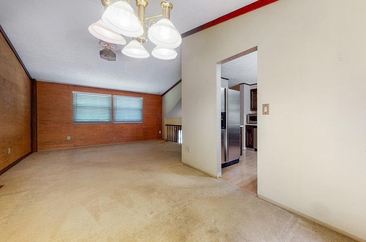 2154 8 Mile Road Cincinnati, OH 45244 - Photo 4 of 39 Gallery Image 4