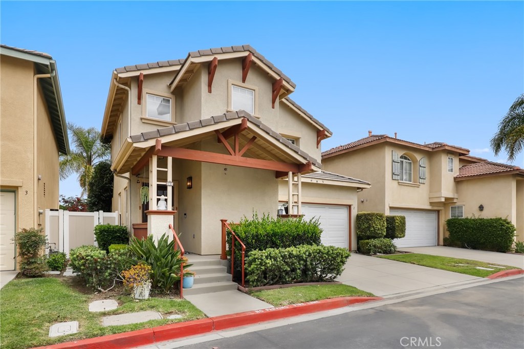 2 Serena Way Stanton, CA 90680 - Photo 2 of 36