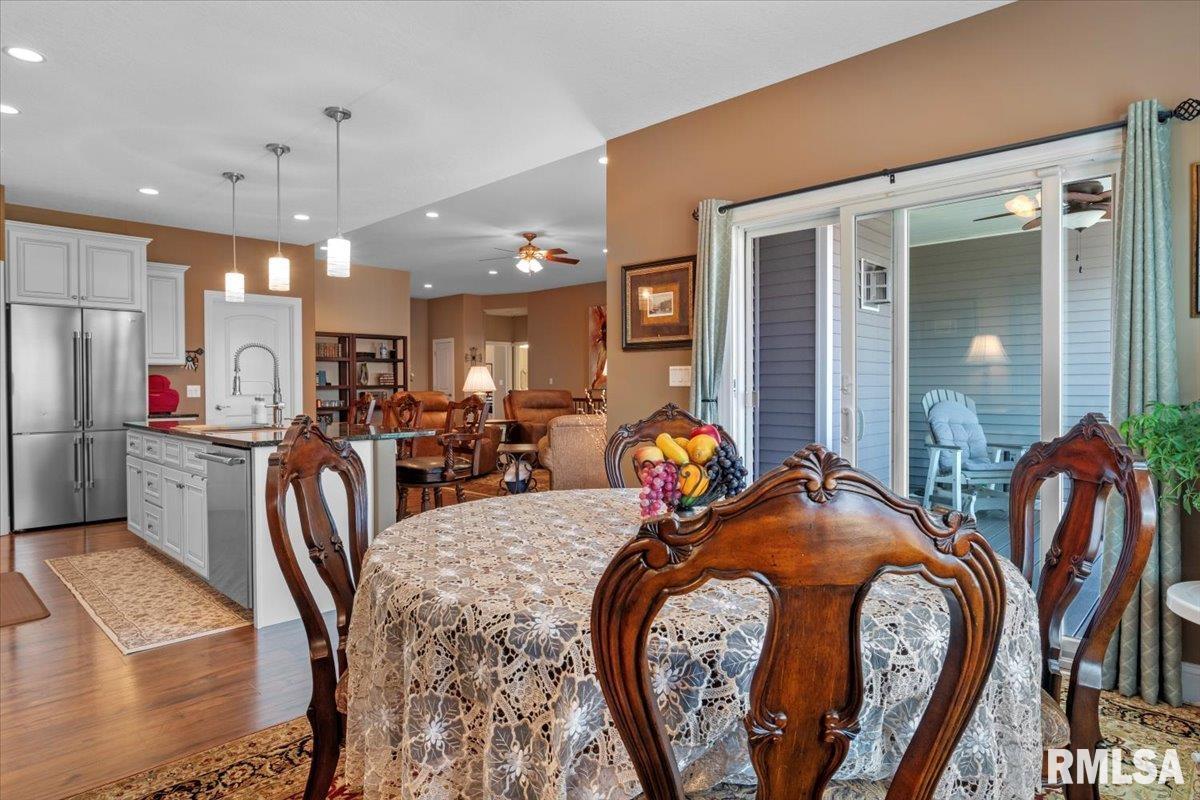 5532 Legacy Lane Springfield, IL 62711 - Photo 16 of 49 Gallery Image 16