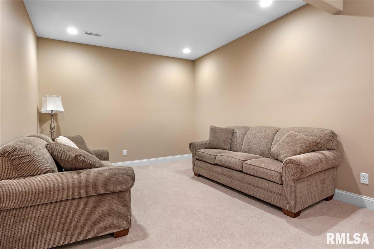 5532 Legacy Lane Springfield, IL 62711 - Photo 33 of 49 Gallery Image 33