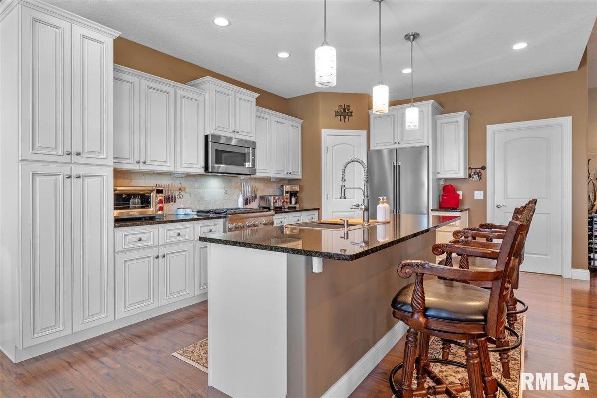 5532 Legacy Lane Springfield, IL 62711 - Photo 9 of 49 Gallery Image 9