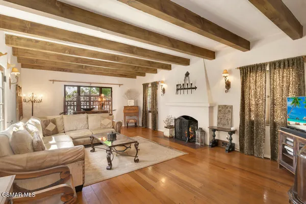 $2,350,000 | 1234 North Everett Street, Glendale, CA 91207