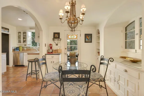 $2,350,000 | 1234 North Everett Street, Glendale, CA 91207