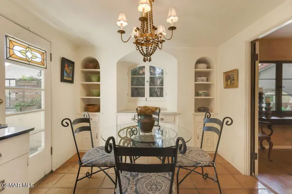 $2,350,000 | 1234 North Everett Street, Glendale, CA 91207