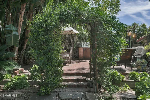 $2,350,000 | 1234 North Everett Street, Glendale, CA 91207