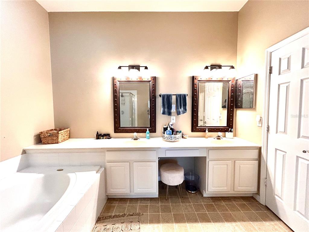 1737 Setting Sun Loop Casselberry, FL 32707 - Photo 13 of 47