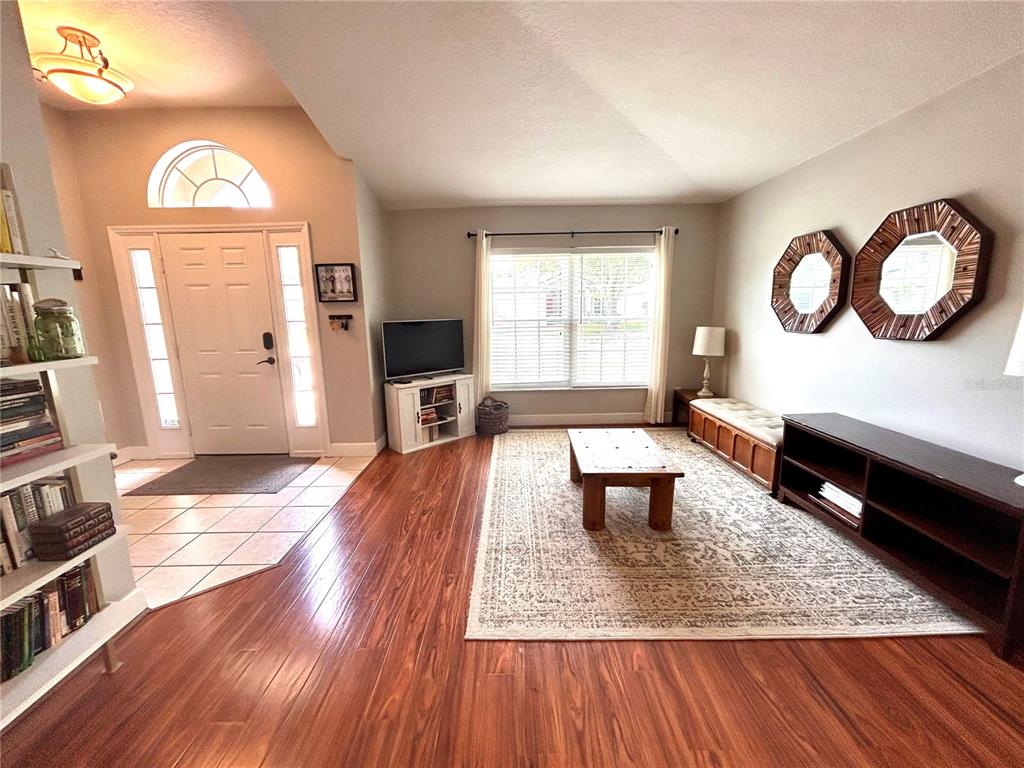 1737 Setting Sun Loop Casselberry, FL 32707 - Photo 5 of 47