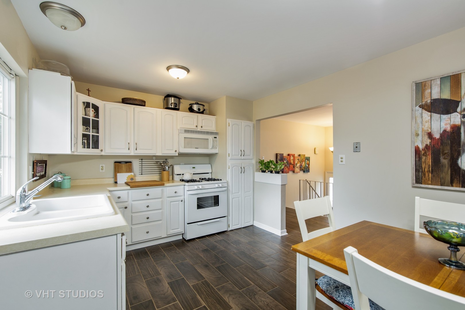 227 Riverside Drive Bolingbrook, IL 60440 - Photo 4 of 11