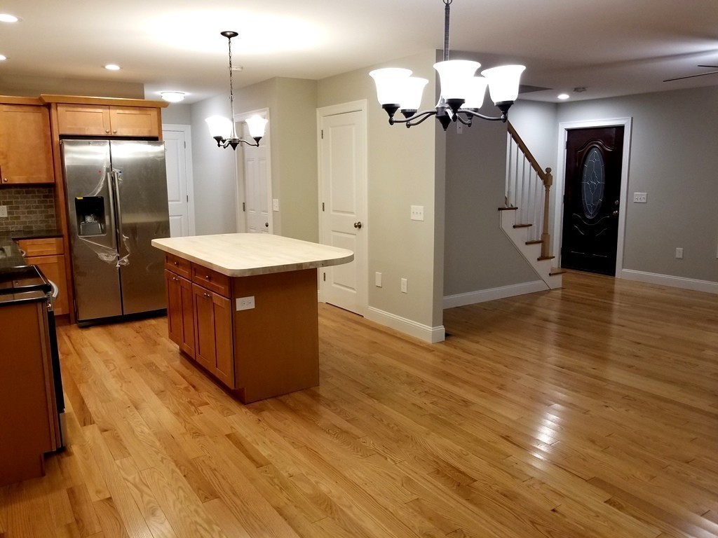 15 Labelle Street West Springfield, MA 01089 - Photo 8 of 30 Gallery Image 8