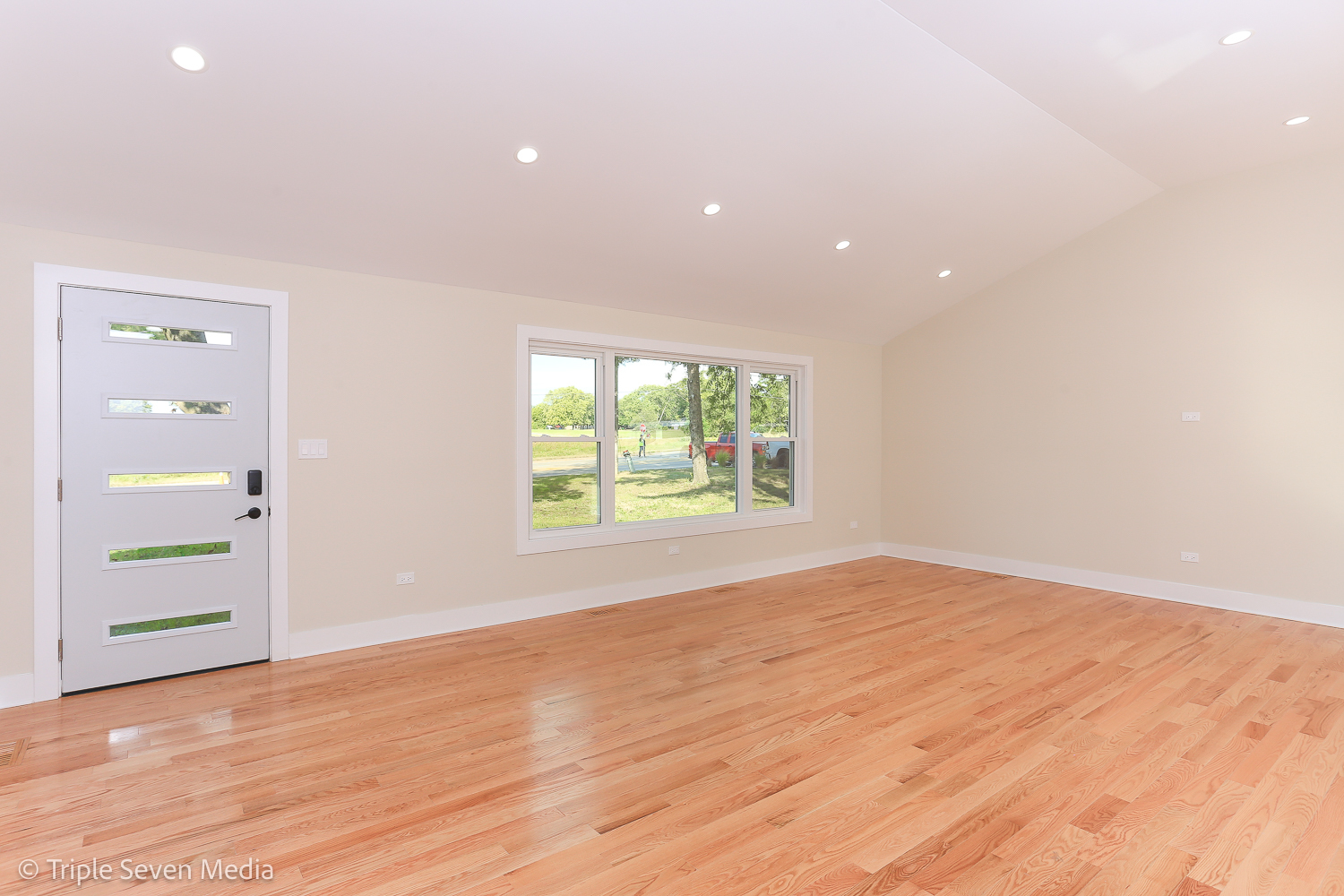 1432 North Cedar Road New Lenox, IL 60451 - Photo 22 of 39 Gallery Image 22