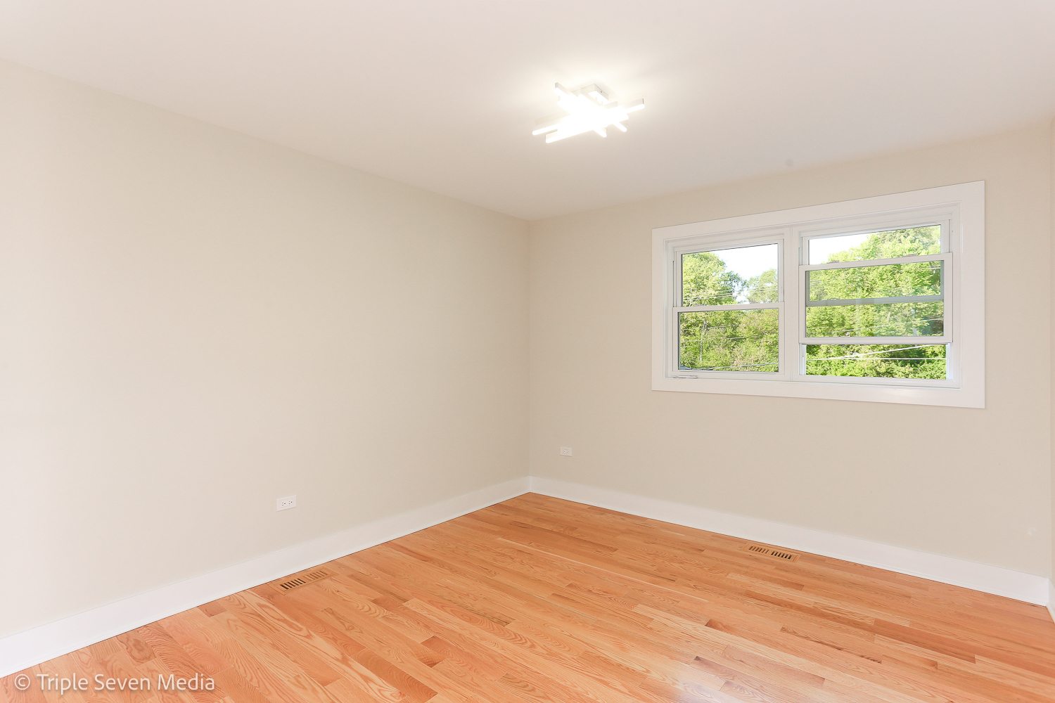 1432 North Cedar Road New Lenox, IL 60451 - Photo 27 of 39 Gallery Image 27