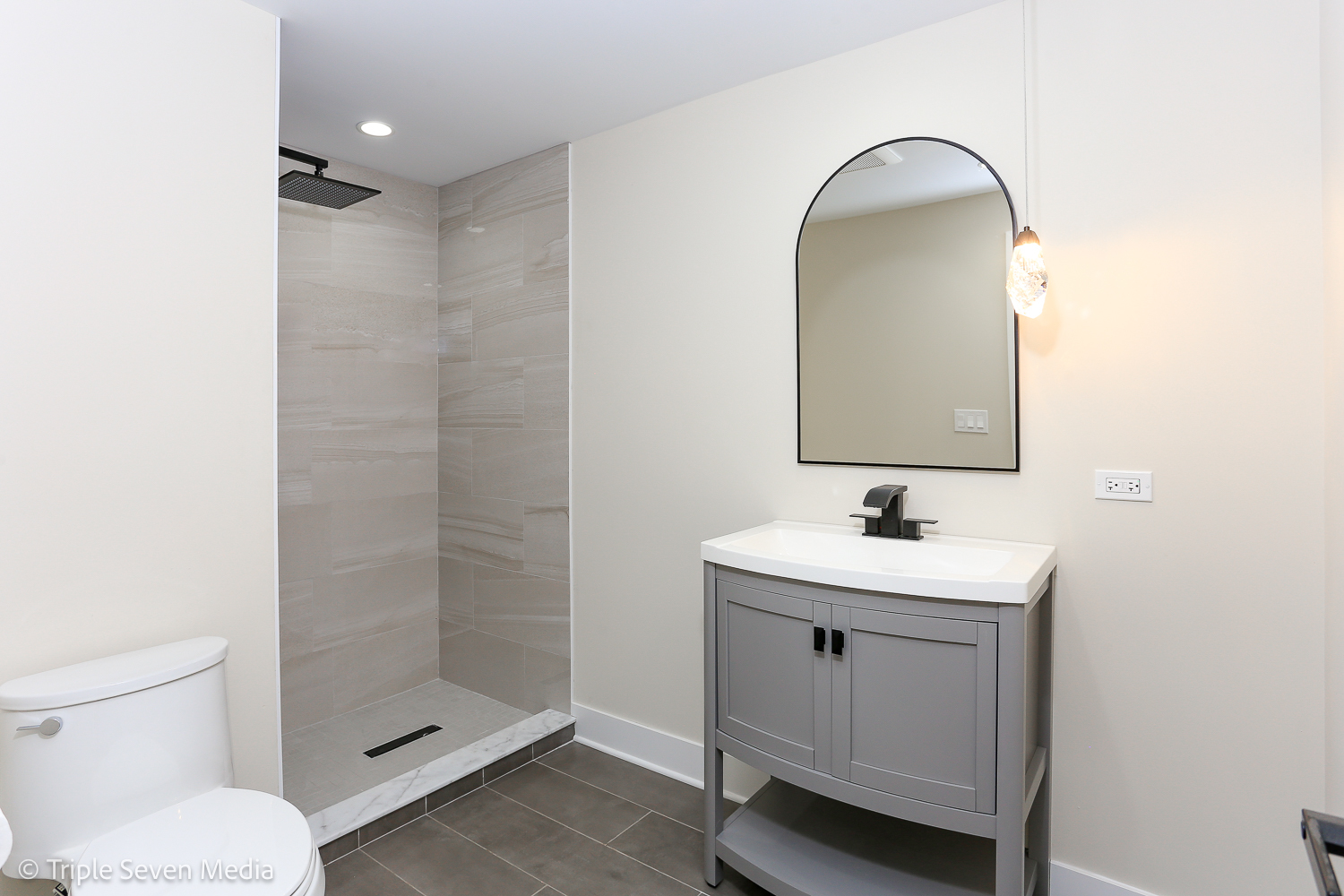 1432 North Cedar Road New Lenox, IL 60451 - Photo 37 of 39 Gallery Image 37
