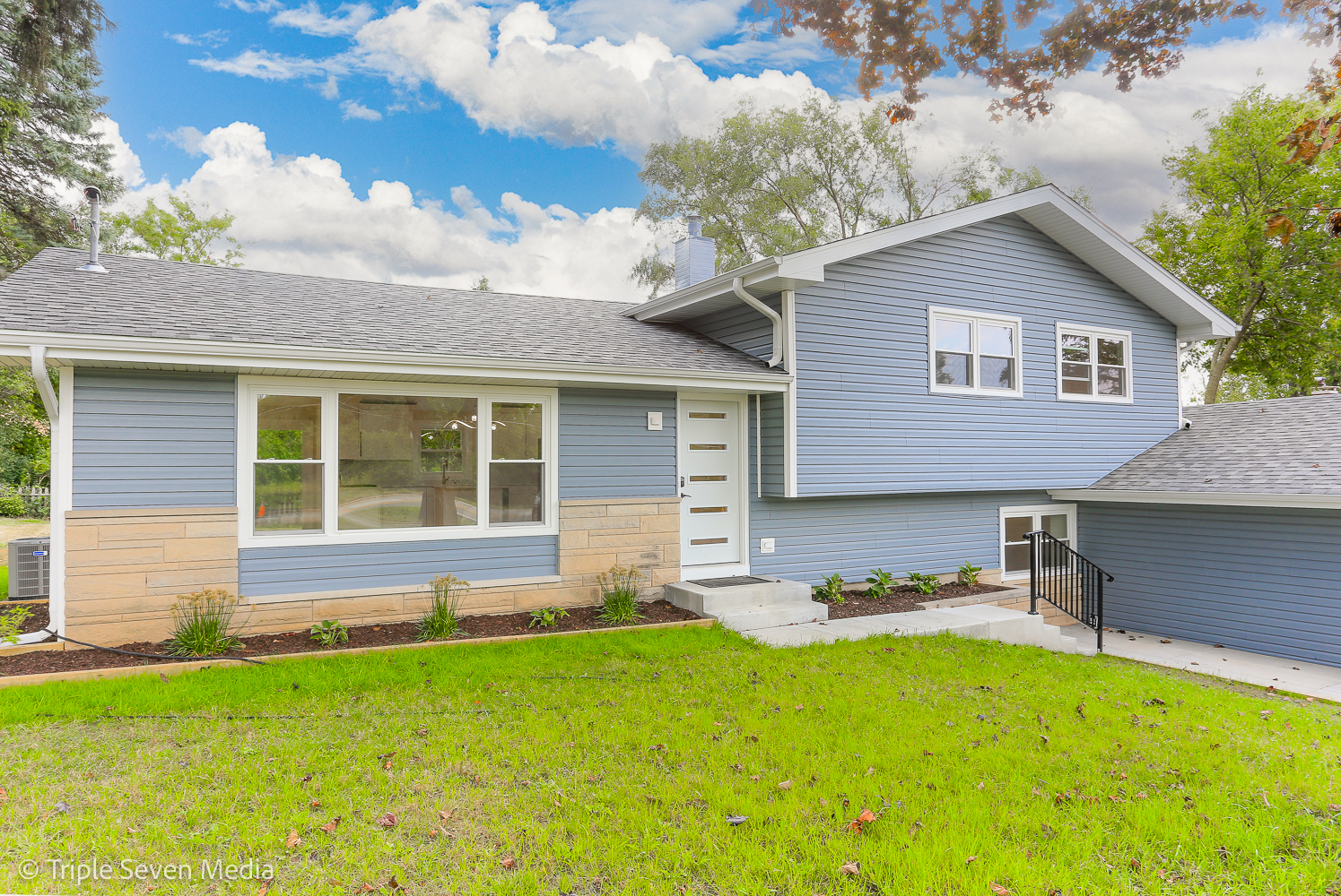 1432 North Cedar Road New Lenox, IL 60451 - Photo 6 of 39 Gallery Image 6