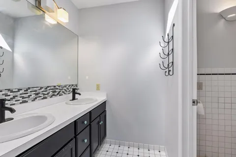 $520,000 | 3970 Yorktown Lane North, Plymouth, MN 55441