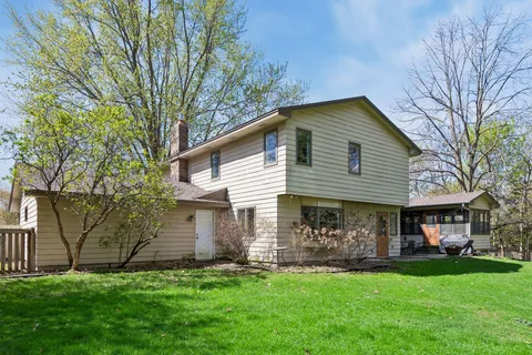 $520,000 | 3970 Yorktown Lane North, Plymouth, MN 55441