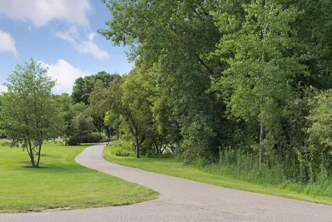 $520,000 | 3970 Yorktown Lane North, Plymouth, MN 55441