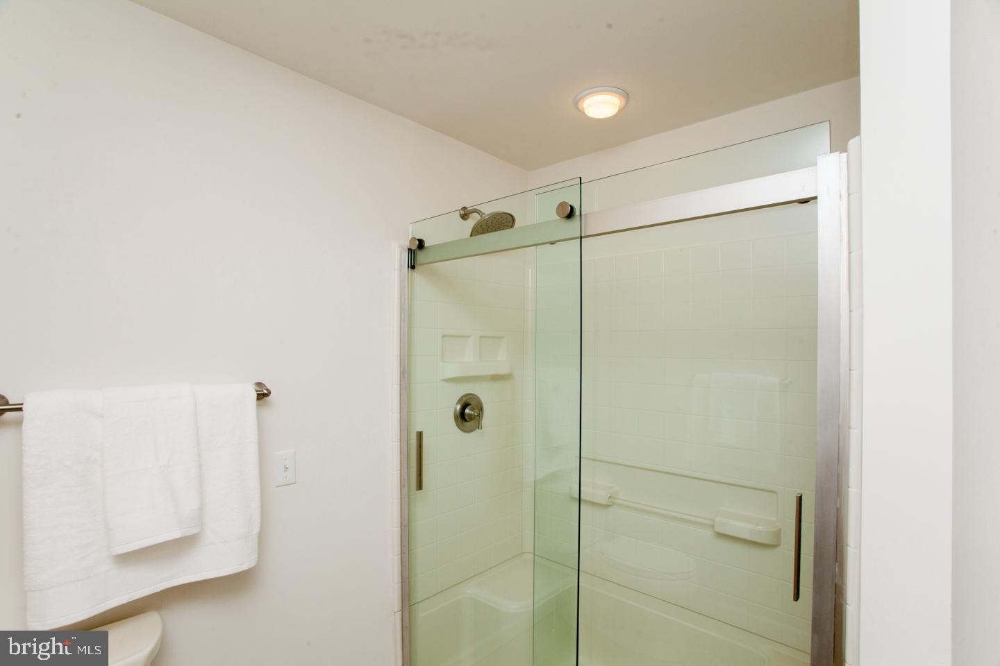6 Walters Lane Pipersville, PA 18947 - Photo 24 of 33 Upper Level Full Bathroom Shower