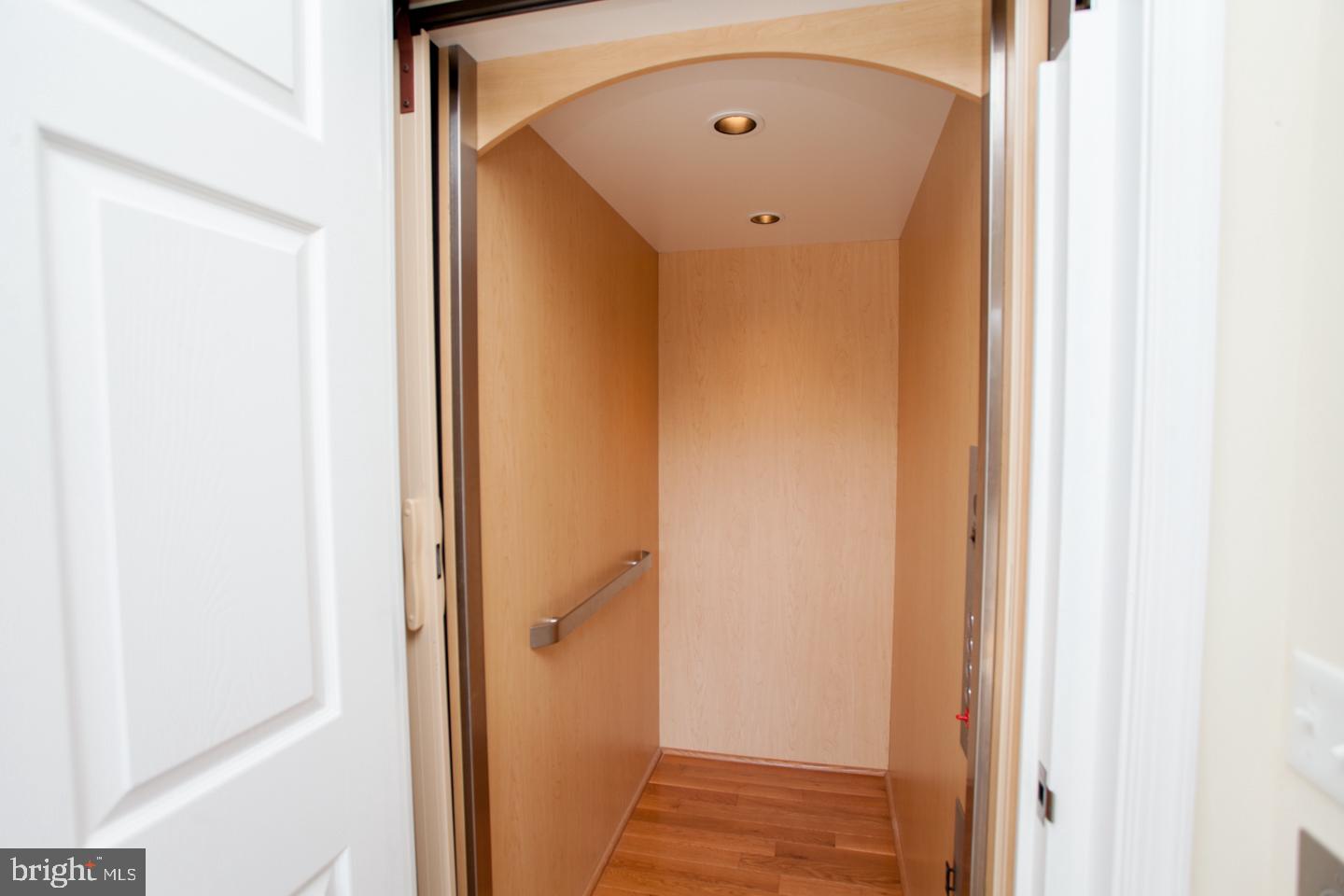 6 Walters Lane Pipersville, PA 18947 - Photo 7 of 33 Elevator