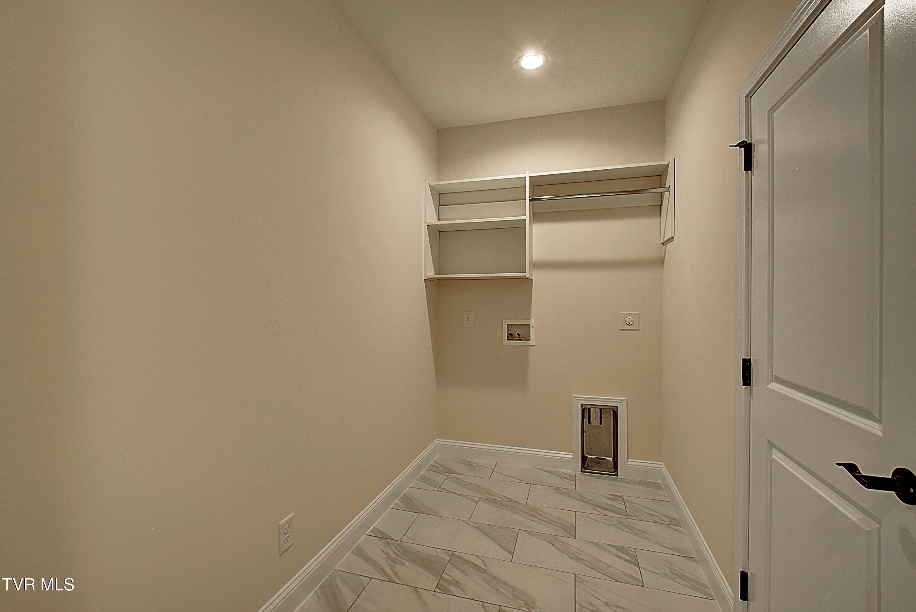 1207 Brown Road Erwin, TN 37650 - Photo 20 of 22 DSC_0589And8more