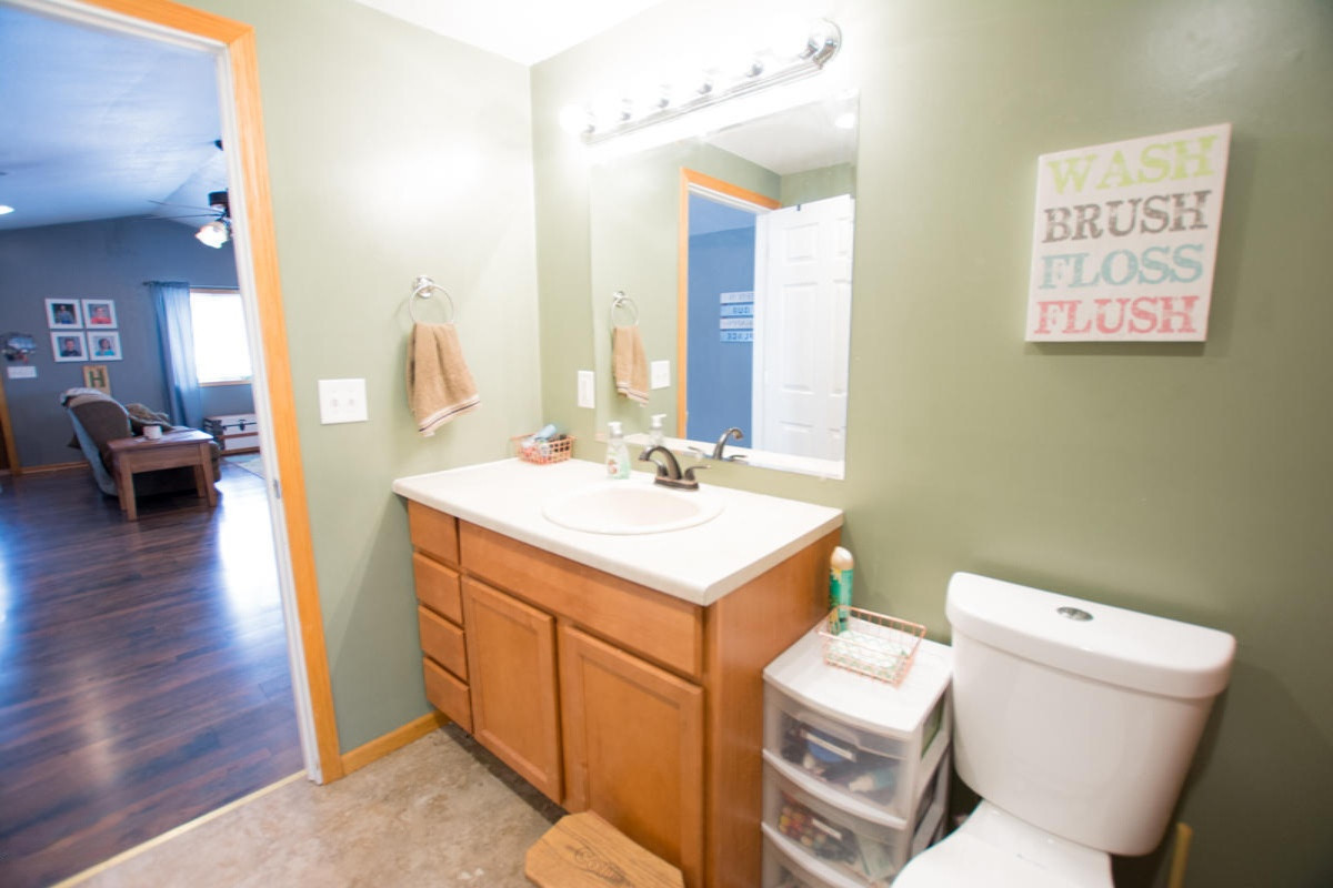 201 South Ray Quincy Road Quincy, MI 49082 - Photo 20 of 40 Quincy, MI-12