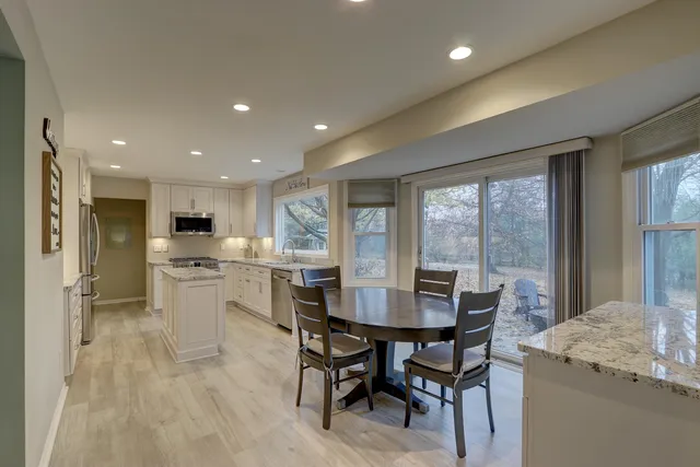 $699,900 | 546 Herford Drive, Wales, WI 53183