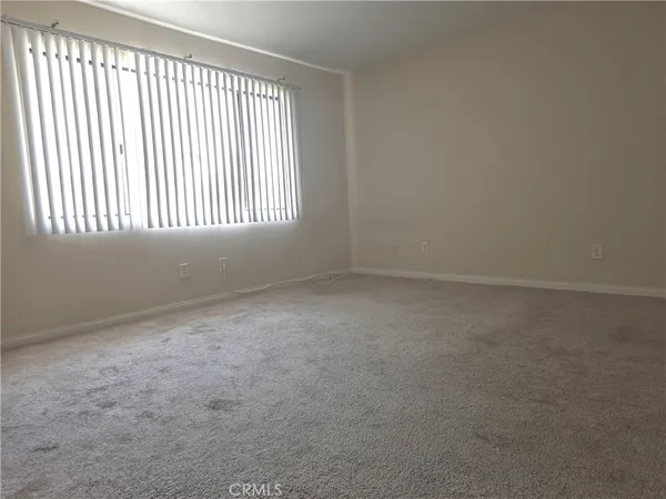 $2,700 | 2061 West Redlands Boulevard, Redlands, CA 92373