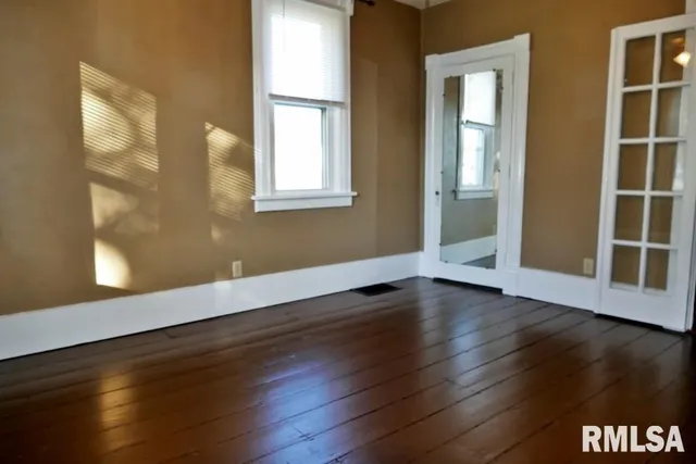 $184,900 | 1249 North 5th Street, Chillicothe, IL 61523