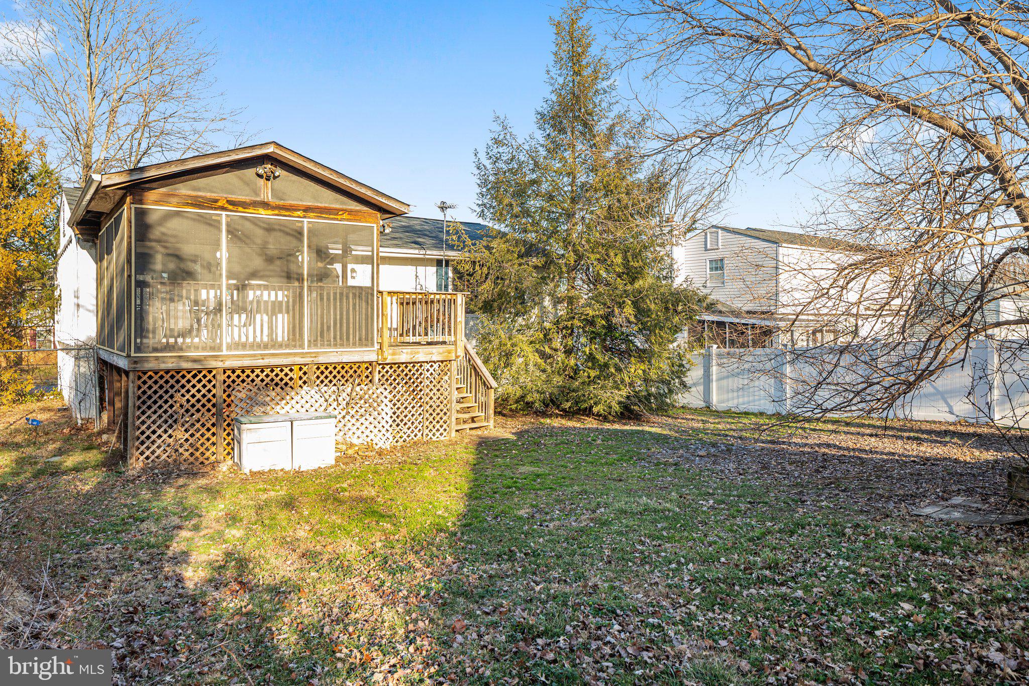 112 North Harrison Road Sterling, VA 20164 - Photo 19 of 26 Large, flat backyard