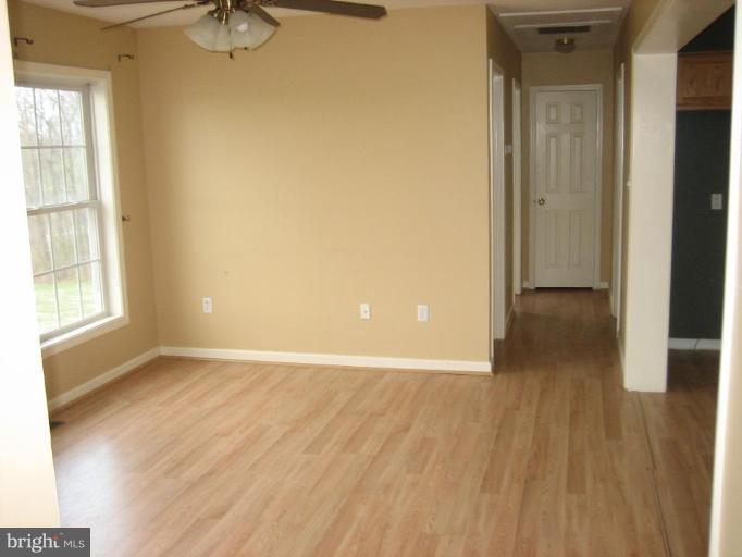 11515 Handboard Road Union Bridge, MD 21791 - Photo 6 of 14 Living Room