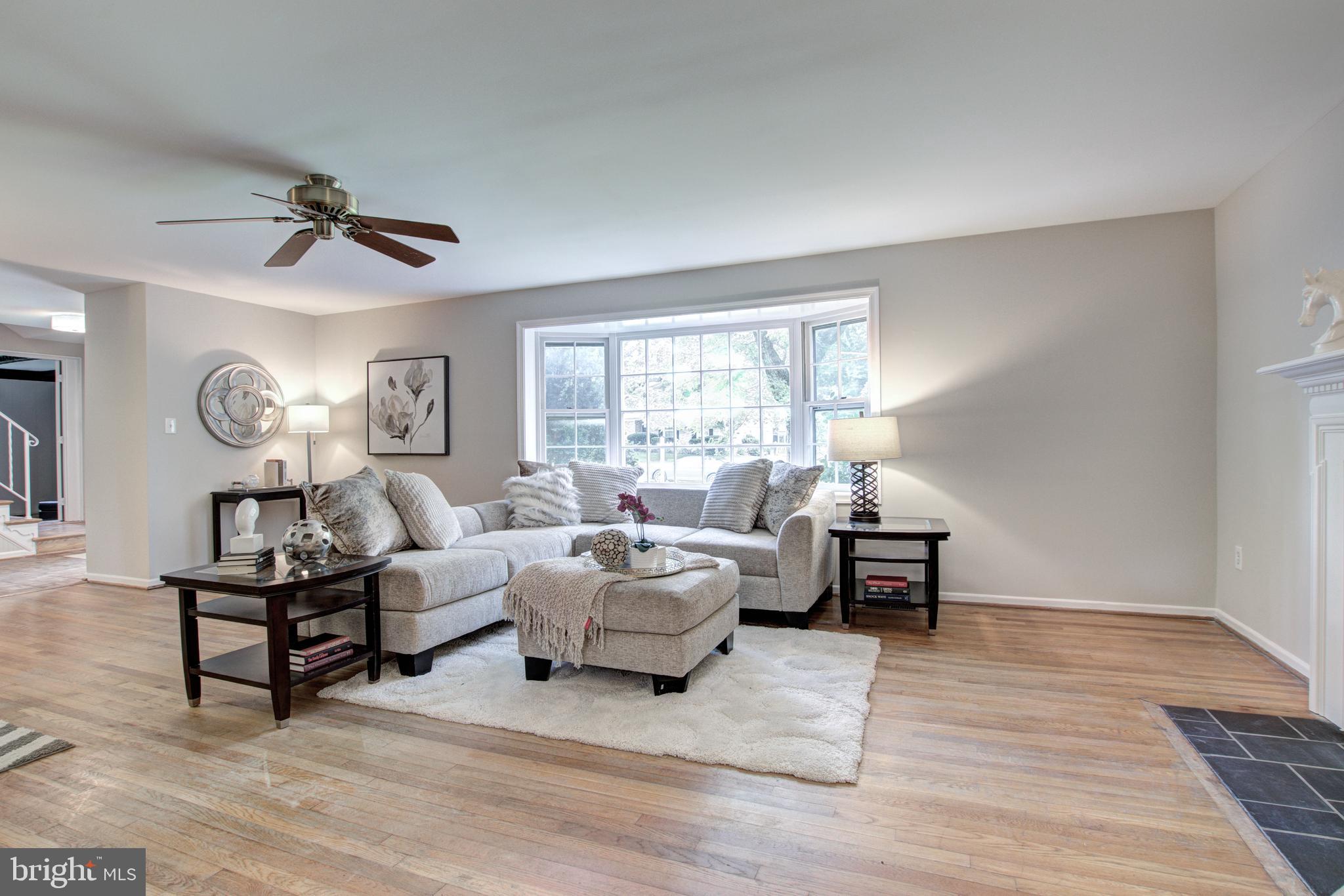 8625 Blackpool Drive Annandale, VA 22003 - Photo 4 of 50