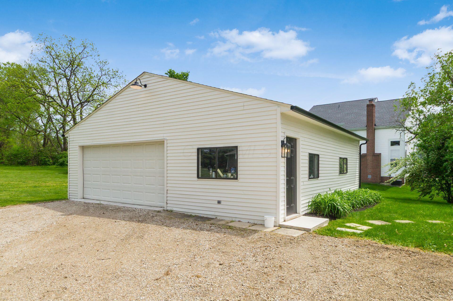 4450 East Johnstown Road Columbus, OH 43230 - Photo 5 of 37