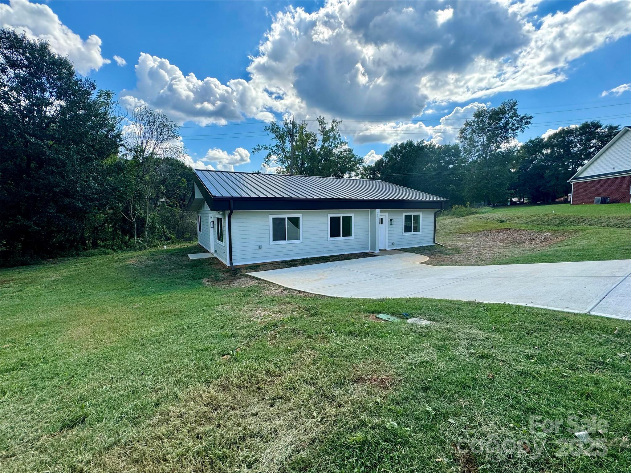 901 Linney Lane Shelby, NC 28152 - Photo 1 of 7