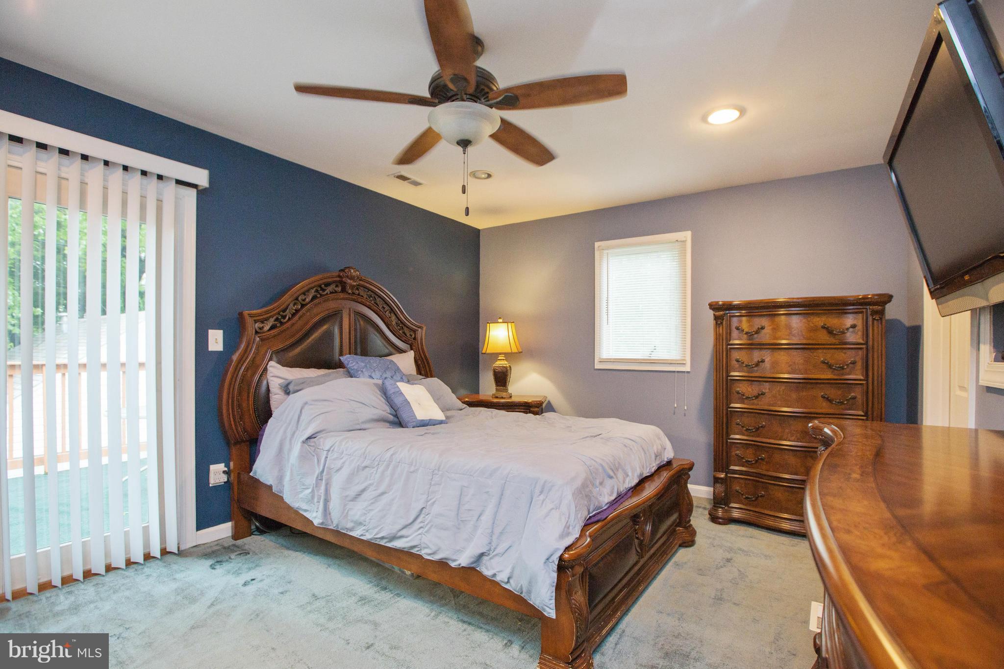 1219-7 Seven Oaks Road Baltimore, MD 21227 - Photo 14 of 26 Bedroom (Master)