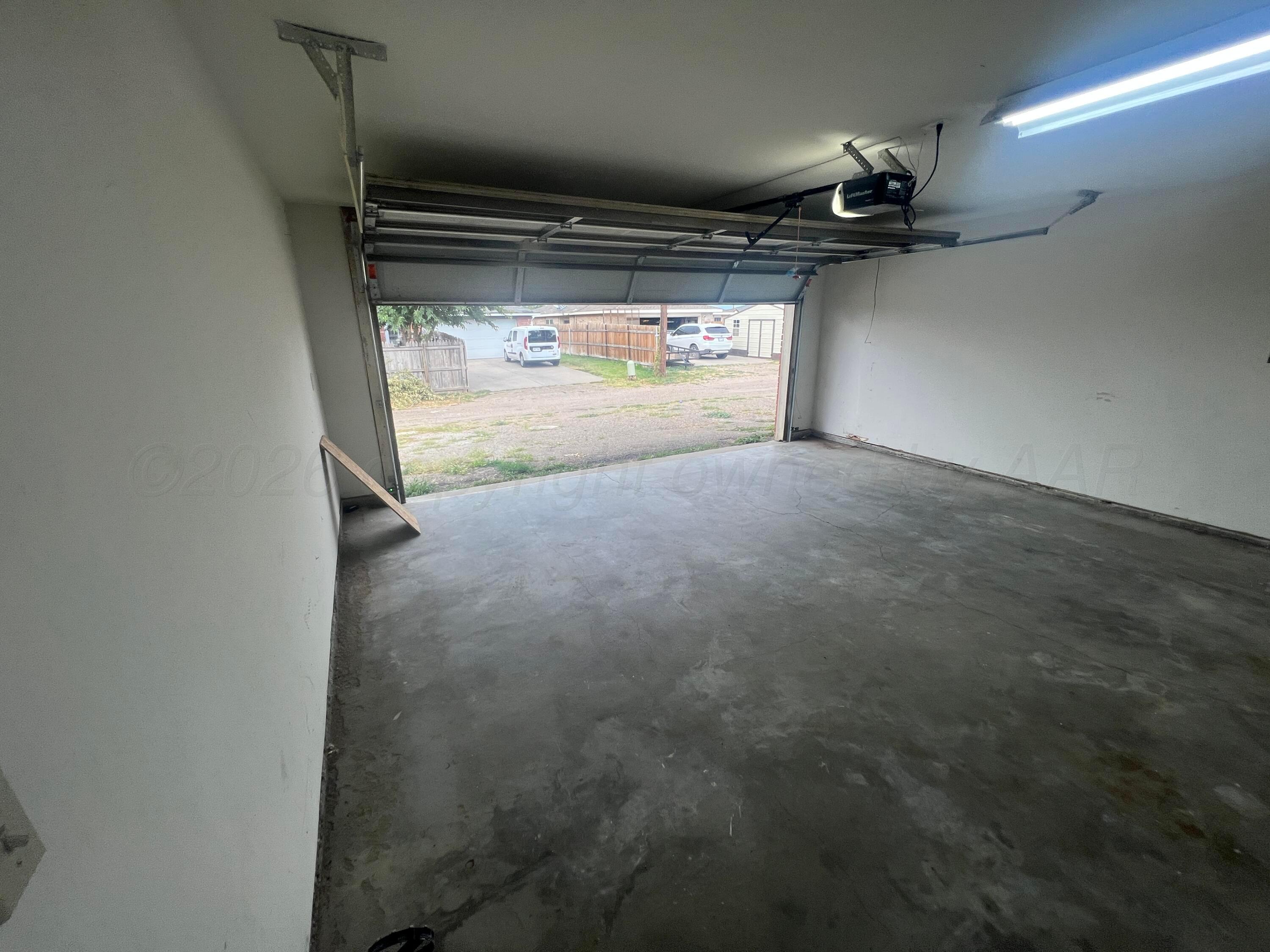 1008 Sugarloaf Drive Amarillo, TX 79110 - Photo 20 of 25 garage to alley