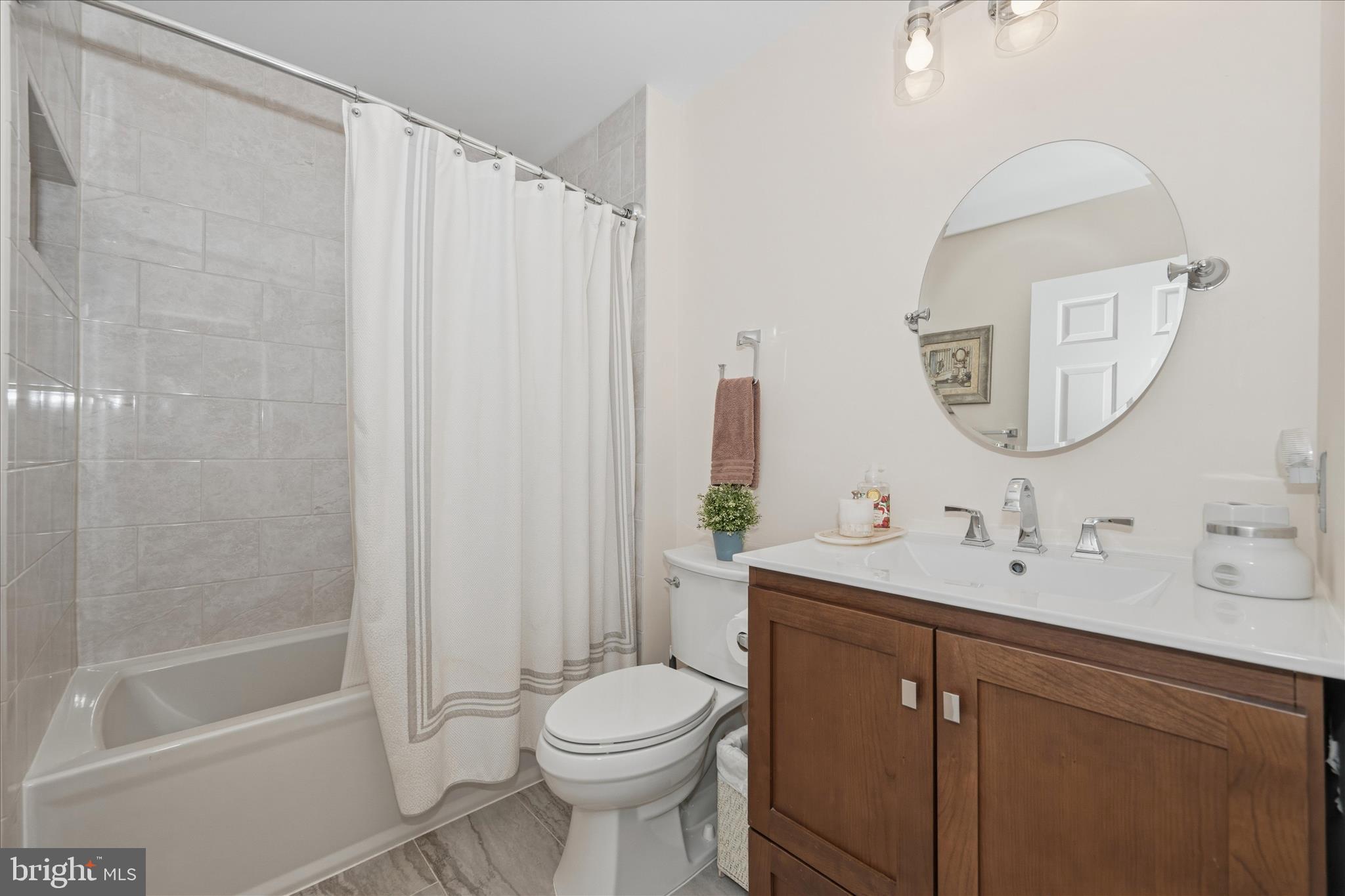 13457 Old Annapolis Road Mount Airy, MD 21771 - Photo 40 of 82 Bathroom