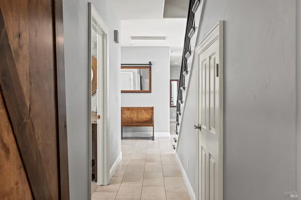 $1,295,000 | 4561 Lake Ridge Road, Ukiah, CA 95482