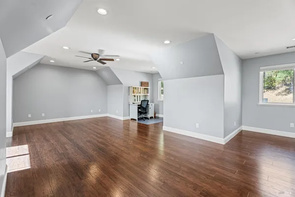 $1,295,000 | 4561 Lake Ridge Road, Ukiah, CA 95482