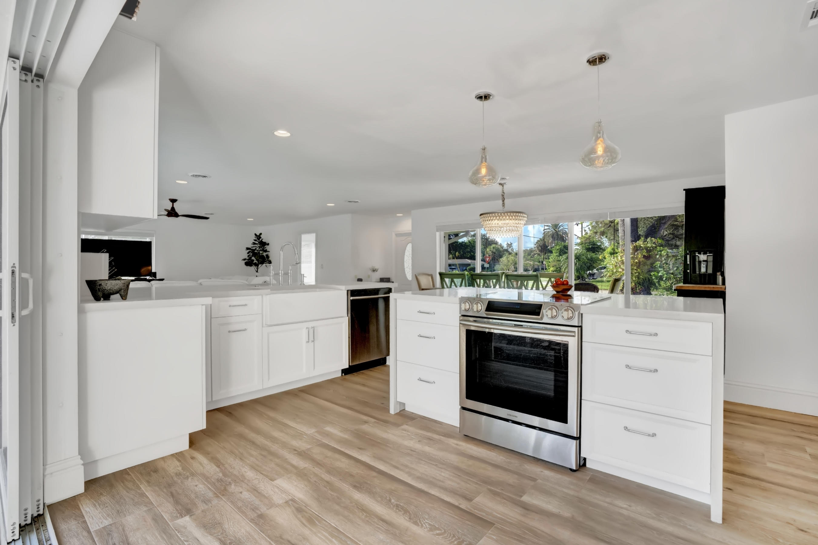 701 West Royal Palm Road Boca Raton, FL 33486 - Photo 17 of 28 Kitchen